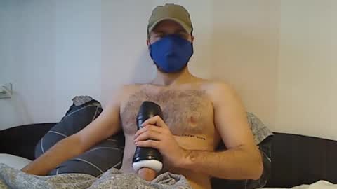 Snapshot of lorenso1518 chatting on 11.21.25 lorenso1518 online show from 11.21.25