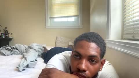 Snapshot of lorenzo17a chatting on 01.30.25 lorenzo17a online show from 01.30.25