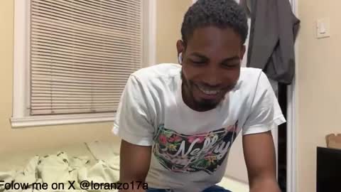 Snapshot of lorenzo17a chatting on 02.02.25 lorenzo17a online show from 02.02.25