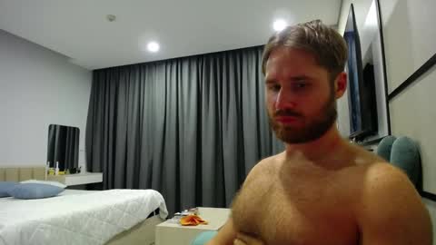 Lorenz online show from 04.15.26