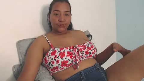 Loretta Gmez online show from 06.24.26
