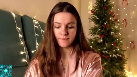 Chloe for Fan BlackHole online show from 01.12.26