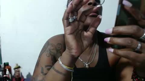 Snapshot of loretybighot chatting on 02.26.25 loretybighot online show from 02.26.25