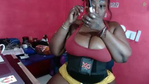 Snapshot of loretybighot chatting on 03.12.25 loretybighot online show from 03.12.25