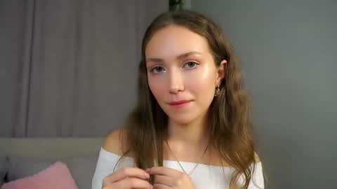 Naomi online show from 09.11.25