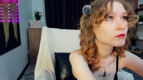 Snapshot of lorineponter chatting on 07.16.26 Ronny online show from 07.16.26