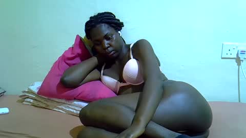 lorr982567 online show from 10.10.25