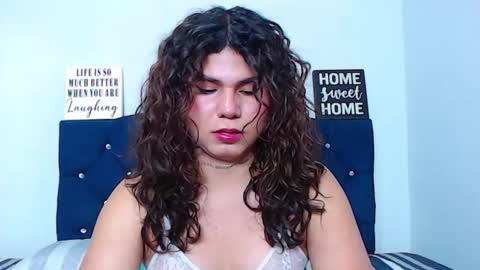 Lorraine online show from 10.20.25