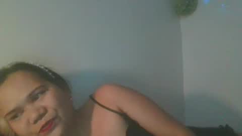 Snapshot of lorraine_cola chatting on 05.15.26 Lorraine online show from 05.15.26