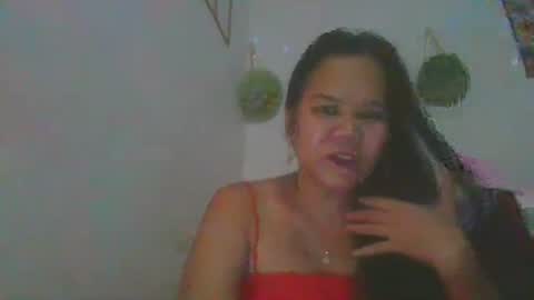 Snapshot of lorraine_cola chatting on 05.17.26 Lorraine online show from 05.17.26