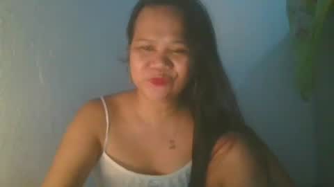 Snapshot of lorraine_cola chatting on 05.20.26 Lorraine online show from 05.20.26