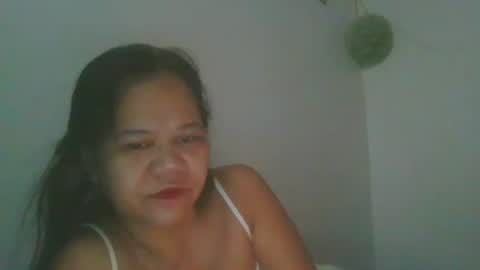 Snapshot of lorraine_cola chatting on 05.24.26 Lorraine online show from 05.24.26