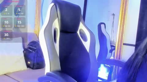 Snapshot of lorrainehunter chatting on 02.08.26 Lorraine online show from 02.08.26