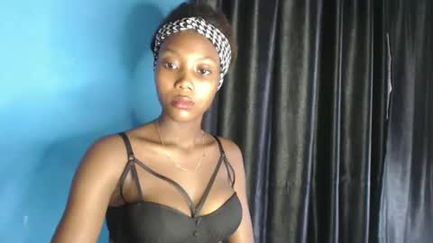 Snapshot of lorrycutie16 chatting on 04.11.26 lorrycutie16 online show from 04.11.26