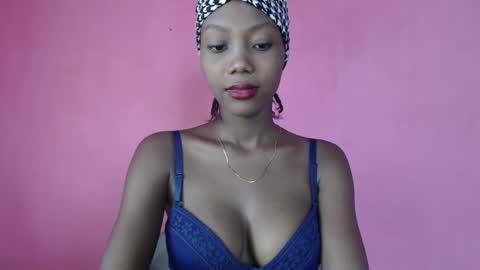 Snapshot of lorrycutie16 chatting on 05.10.26 lorrycutie16 online show from 05.10.26
