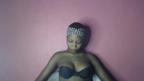 Snapshot of lorrycutie16 chatting on 05.14.26 lorrycutie16 online show from 05.14.26