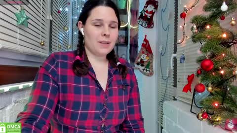 Alisa   My darlings online show from 12.21.24