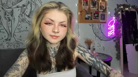 Snapshot of lostallice chatting on 01.12.25 lostallice online show from 01.12.25