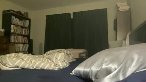 Snapshot of lothlori chatting on 12.03.25 lothlori online show from 12.03.25