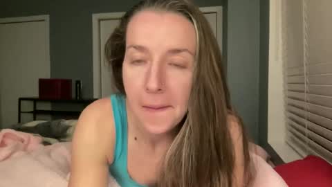 Snapshot of lothlori chatting on 02.05.26 lothlori online show from 02.05.26