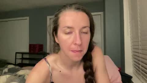 Snapshot of lothlori chatting on 03.04.26 lothlori online show from 03.04.26