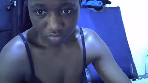 lotty_lavilla online show from 10.21.25