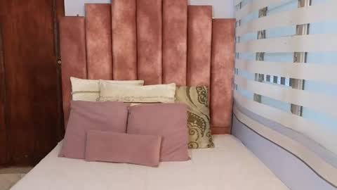  Lou Rosse  online show from 03.08.25