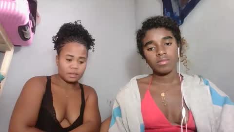 Snapshot of louane98 chatting on 02.11.26 louane98 online show from 02.11.26