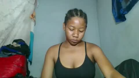 Snapshot of louane98 chatting on 03.04.26 louane98 online show from 03.04.26