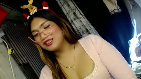 Sweet   online show from 12.26.24