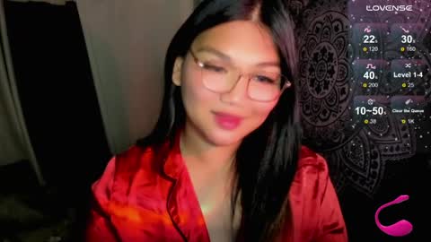 Snapshot of louheart chatting on 05.01.26 Sweet online show from 05.01.26