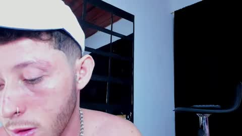 Snapshot of louis_bcasta1 chatting on 12.29.24 OF louis bcasta1 online show from 12.29.24