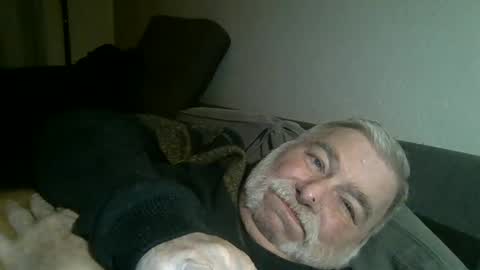 louis_chokdee online show from 12.22.24