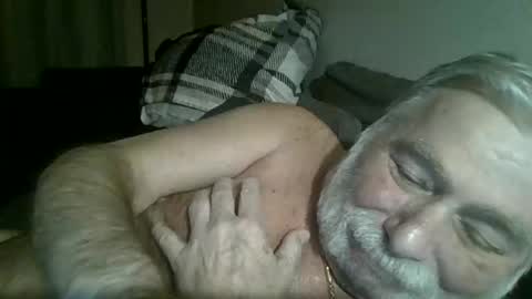 Snapshot of louis_chokdee chatting on 01.26.25 louis_chokdee online show from 01.26.25