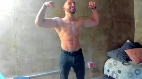 Louis online show from 03.03.25