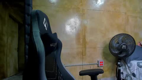 Louis online show from 03.11.25