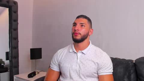 Louis online show from 02.06.26