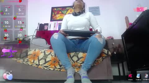  LouIse  online show from 09.15.25