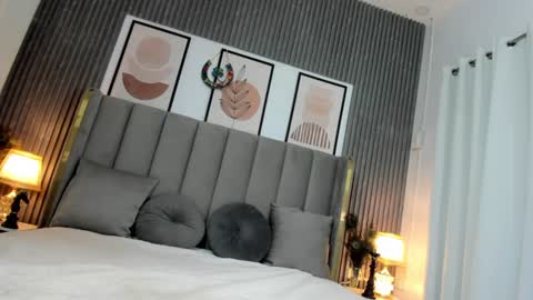 Snapshot of louiseelizabeth chatting on 01.04.25 samantha online show from 01.04.25