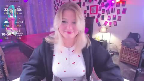 Loise online show from 11.17.25