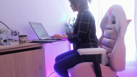 Lourrein Stoun   Independiente online show from 12.06.24