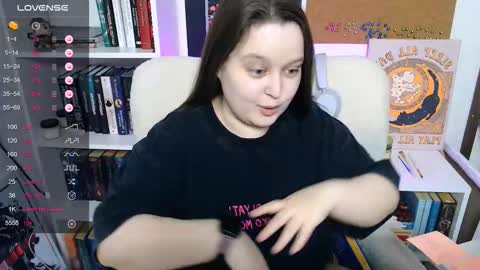 Snapshot of lovbess chatting on 02.25.26 Mia online show from 02.25.26