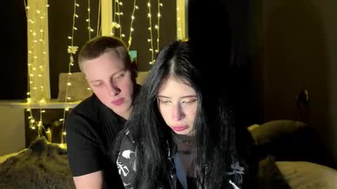 Mary and Tom online show from 03.10.26