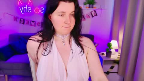 Monika online show from 10.29.25