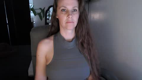 LoVe On  online show from 12.03.24