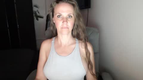 LoVe On  online show from 09.14.25