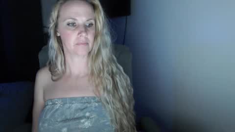 LoVe On  online show from 03.31.26