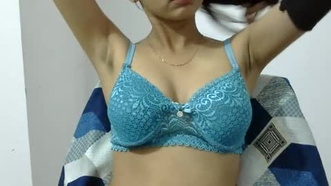 Snapshot of love_riva chatting on 07.19.26 Riva online show from 07.19.26