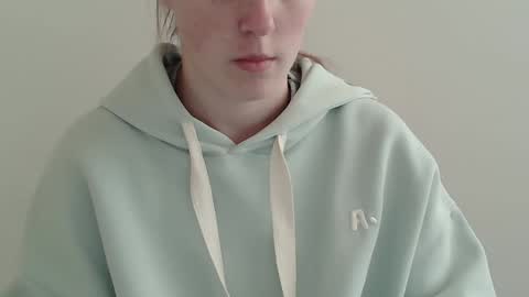 Vivian online show from 11.19.25