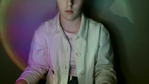 Vivian online show from 02.12.26